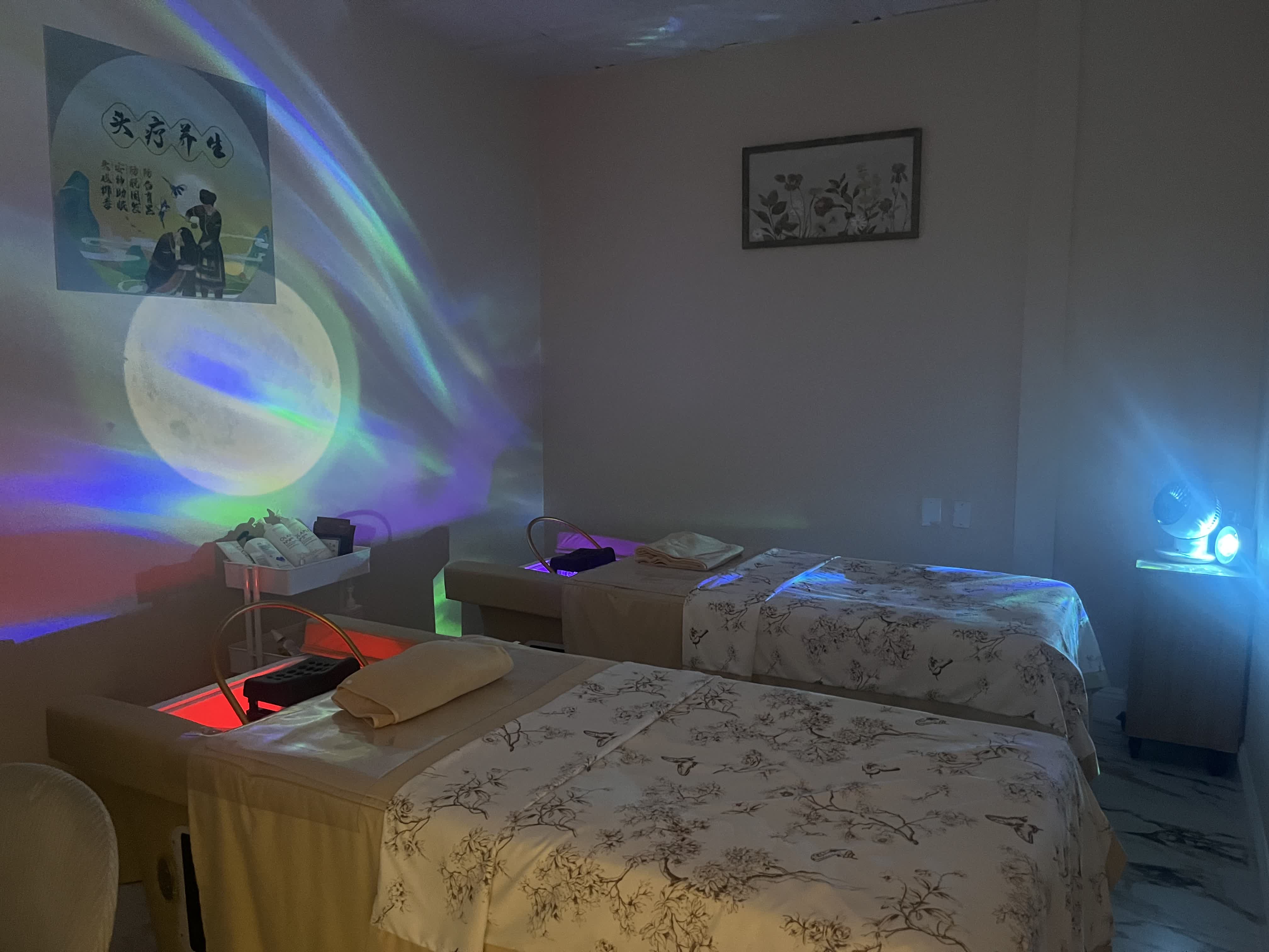 Umi Head Spa treatment room interior